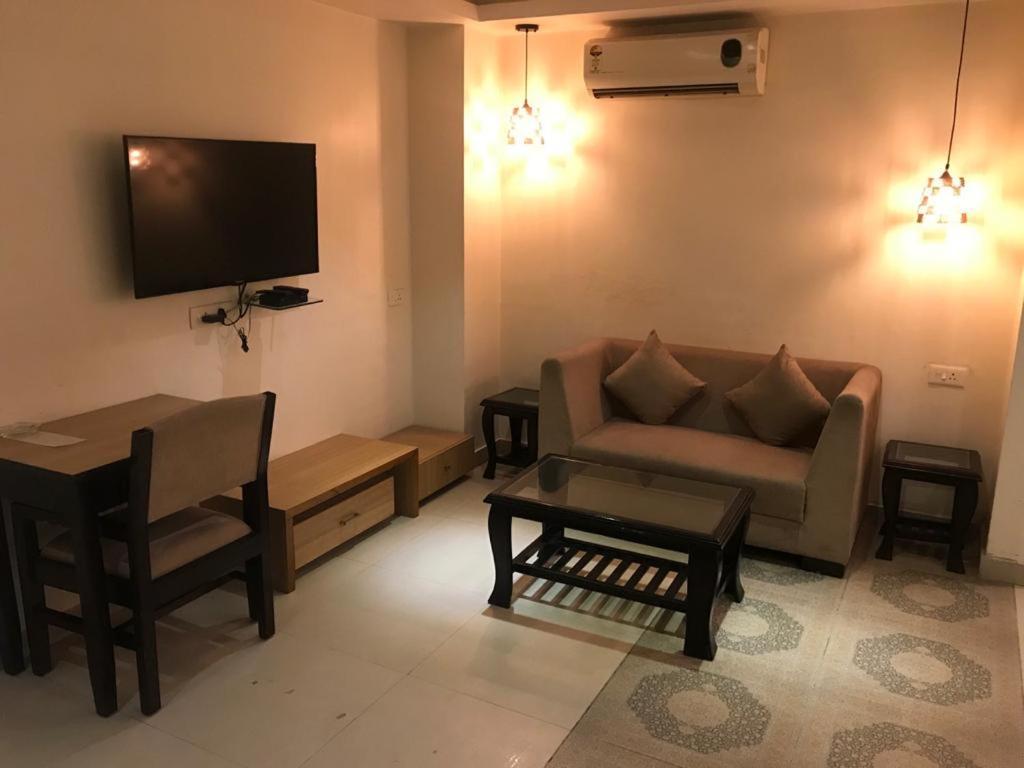 Hotel City Square Hisār Buitenkant foto